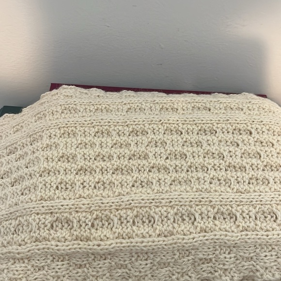 Aran Crafts 100% Wool Irish Chunky Knit Classic Ivory Unisex Scarf 62 x 9 - Picture 6 of 8